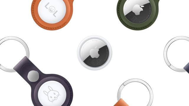 <b>Preț și disponibilitate Apple AirTag 2 în România</b>Primul produs lansat de Apple în 2026 e surprinzător, pentru că nu mulți se așteptau să fie chiar AirTag 2. Succesorul celebrului tracker mic și simplu revine acum, cu o serie de îmbunătățiri față de versiunea lansată în 2021