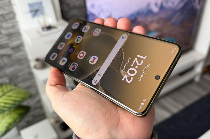 Motorola Signature - Fotografii hands-on(3): Design_ (23).jpg