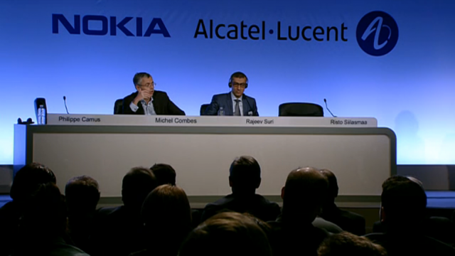 <b>Nokia anunță achiziția grupului Alcatel-Lucent pentru suma de 16.6 miliarde dolari; Here Maps ar putea fi vândută ca urmare a acestei tranzacții</b>Dacă ieri aflam că finlandezii de la Nokia poartă de ceva timp discuții cu Alcatel-Lucent pentru o eventuală achiziție a departamentului mobile-network, iată că astăzi lucrurile se &icirc;nfăptuiesc, Nokia anunț&acirc;nd oficial tranzacția ce...