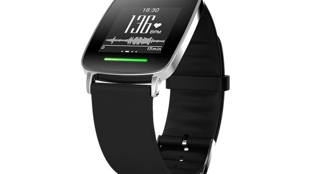 <b>Asus VivoWatch va fi lansat comercial pe 8 mai la un preț de 149$</b>La mijlocul lunii aprilie aflam despre un nou ceas inteligent pregătit de către Asus, și anume modelul VivoWatch. Deși la acea vreme, informațiile sosite pe web erau sub forma unui zvon, iată că astăzi ni se dezvăluie faptul că produsul...