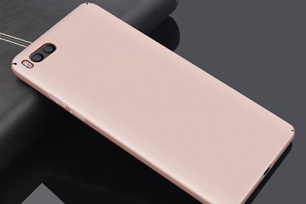 Fotografii carcase Xiaomi Mi 6