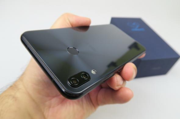 ASUS ZenFone 5 (ZE620KL) - Unboxing: ASUS-Zenfone-5_004.JPG