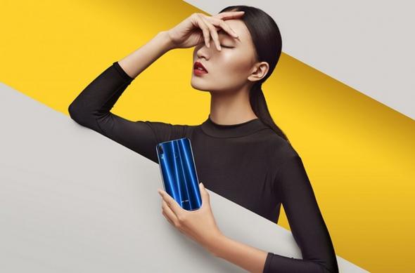 Lenovo Z5 - Fotografii oficiale: Lenovo-Z5_004.jpg