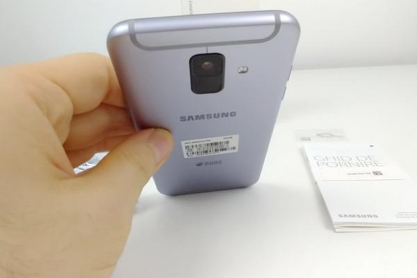 Samsung Galaxy A6 (2018) - Unboxing
