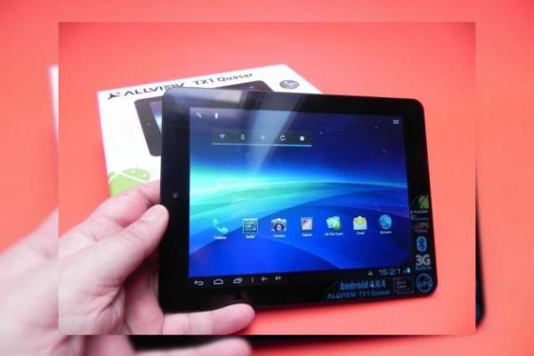Allview TX1 Quasar unboxing: tableta de 8 inch cu 3G și GPS (Video)