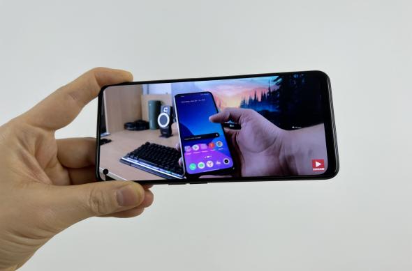realme 9 Pro+ - Galerie foto Mobilissimo.ro: realme-9-PRO-Plus_156.jpg