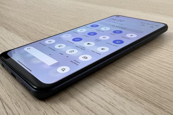 realme 9 PRO+: Conectivitate de flagship sau... peste!?