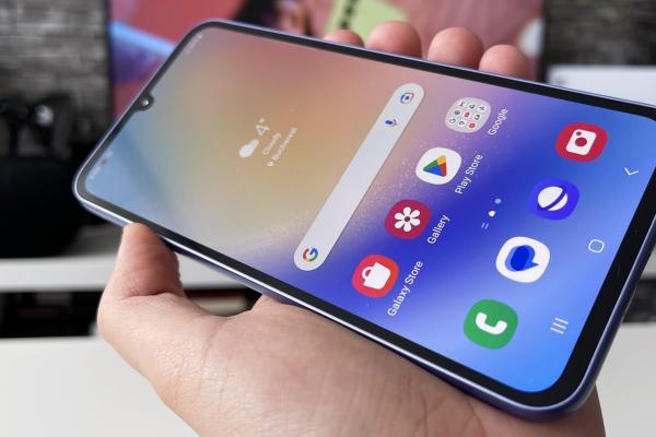Samsung Galaxy A34 5G: OS, UI, aplicații cu Android 13, One UI 5.1 + actualizări până în anul 2028