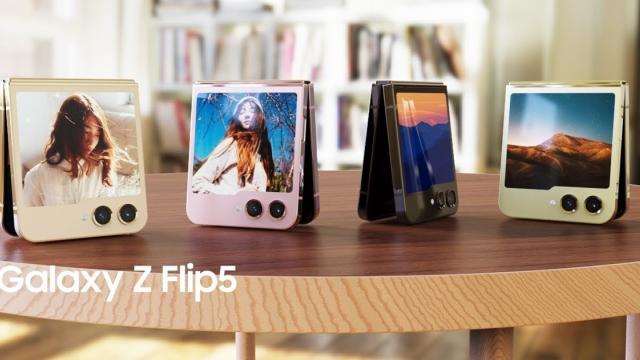 <b>Samsung Galaxy Z Fold 5 și Z Flip 5 au primit dată de lansare; Când ar putea avea loc noul eveniment Unpacked?</b>Informații despre noile pliabile Samsung, Galaxy Z Fold 5 și Z Flip 5, au ajuns pe web încă de acum câteva luni. Am avut parte de leak-uri cu privire la specificații, randări detaliate ale telefoanelor și am aflat că debutul ar putea avea loc mai devreme