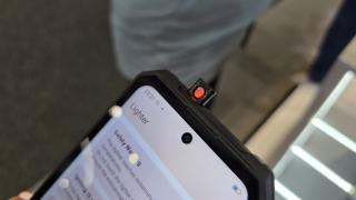 Oukitel WP63 chiar aprinde focul: am testat „bricheta” telefonului la IFA 2026