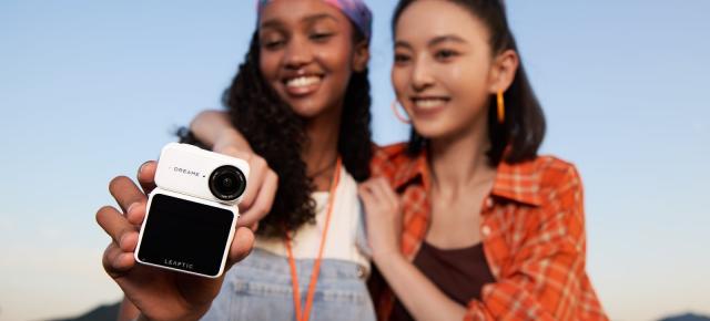 O cameră compactă cu gimbal, senzor de 100 MP și filmare 6K? Dreame testează conceptul la IFA 2026