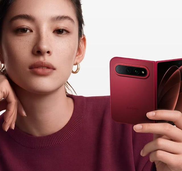 Xiaomi 18 Fold e oficial: rival pentru iPhone și Galaxy la capitolul cameră