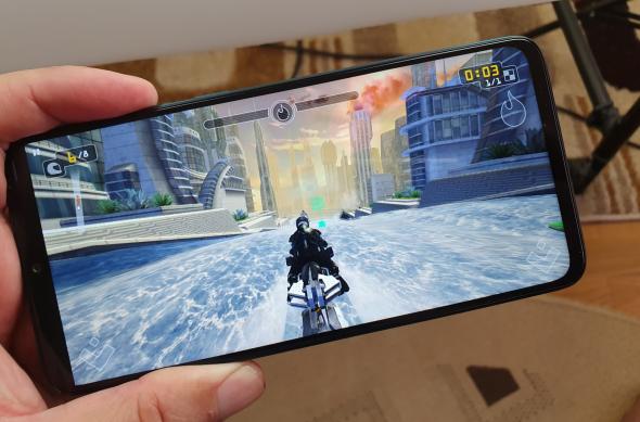 Putere volum Xiaomi Redmi Note 8 Pro: Xiaomi-Redmi-Note-8-Pro_121.jpg