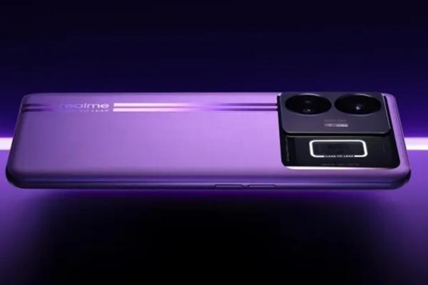 realme GT Neo 5 apare în noi materiale promoționale; Aduce un design inedit, cu sticlă transparentă și LED RGB interactiv (Video)