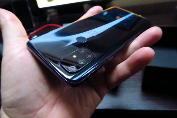 REDUCERI REALE Flanco: azi avem smartphone 5G la 1.299 lei și ceas inteligent 4G ieftin