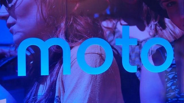 <b>Motorola îşi prezintă noua strategie pentru 2021 şi viitor: Europa e vitală, integrarea cu Lenovo continuă</b>Motorola ne-a prezentat în cadrul unui eveniment online telefoanele Moto G de generaţie nouă, Moto G10 şi Moto G30, dar şi noua sa strategie. Aceasta implică trecerea la denumiri noi pentru seria Moto G