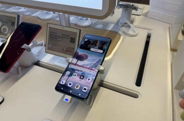 Motorola Edge 40 Neo: Motorola-Edge-40-Neo_019.jpg