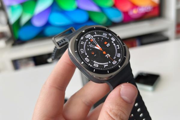 Samsung Galaxy Watch Ultra Review: Un rival impunător pentru Apple și Garmin, pregătit pentru orice aventură (Video)