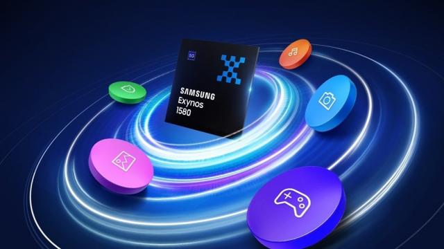 <b>Samsung prezintă Exynos 1580: Cipsetul ce va sta sub capota lui Galaxy A56 aduce performanță grafică dublă față de predecesor</b>Samsung a adus un CPU Exynos 1480 pe cel mai popular telefon midrange din portofoliu (Galaxy A55). Din păcate, acest cipset nu s-a aflat sub capota altor telefoane lansate în acest an. Acum a venit momentul ca Exynos 1580 să debuteze