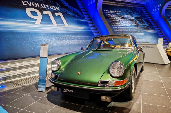 Honor Magic V2 - Mostre Foto: Honor-Magic-V2-Porsche_001.jpg