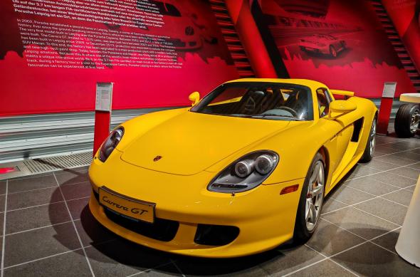 Honor Magic V2 - Mostre Foto: Honor-Magic-V2-Porsche_010.jpg