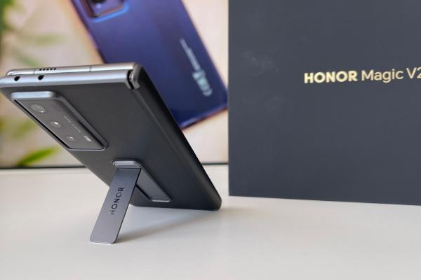 Honor Magic V2 - Unboxing