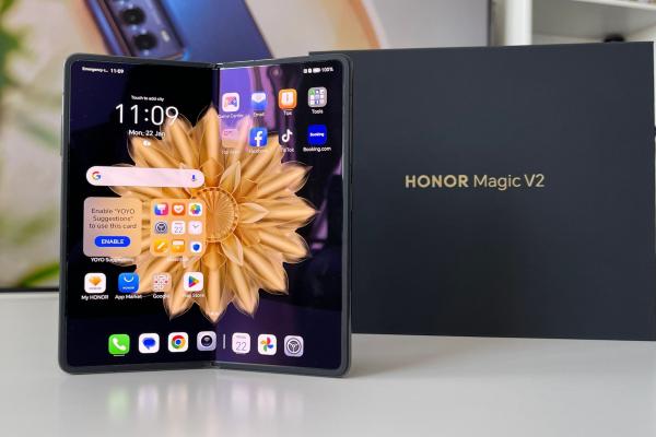 Honor Magic V2 review detaliat în limba română (Evaluare Mobilissimo)
