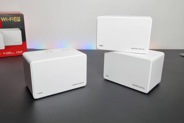 Am testat Mercusys Halo H80X: Sistem Mesh Wi-Fi 6 ce oferă viteze uriașe de până la 3000 Mbps și acoperire generoasă (până la 650 m²)