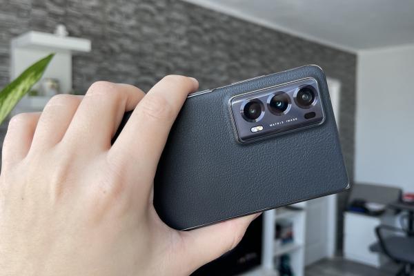 Honor Magic V2: Un setup foto cu multe de oferit, cameră potrivită pentru fotografiile din vacanță