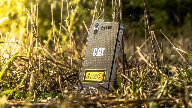 <b>Bullitt Group, producătorul Catphone, declară falimentul; Sfârșitul unei ere pentru telefoanele robuste</b>La Mobilissimo, am avut ocazia să testăm de-a lungul anilor o mulțime de telefoane robuste CAT, unele dintre ele cu funcții de analiză a aerului, măsurare a distanței cu laser și temperaturii cu infraroșu. Un astfel de telefon ne servește chiar acum..