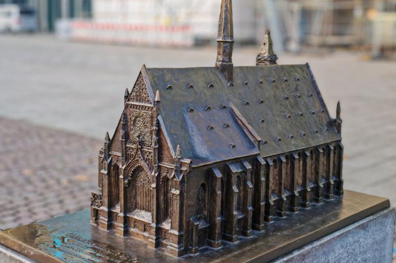 Honor Magic V2 - Mostre Foto (bokeh): Honor-Magic-V2-Closeup-Portrait_006.jpg