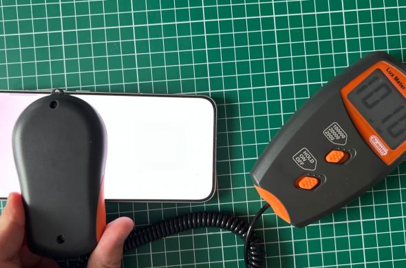 OPPO Reno14 - Test luminozitate: Luminozitate (3).jpg