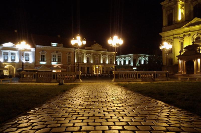 CAT S61 - Mostre Foto (seara): IMG_20180925_013508.jpg