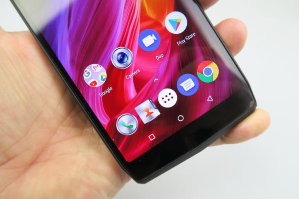 iHunt Titan P11000 Pro: OS, UI, aplicaţii clasice, fără complicaţii