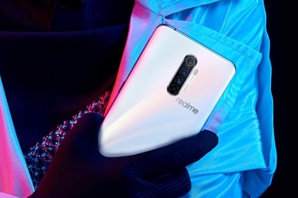 [UPDATE: Acum la precomandă] Realme X2 Pro, flagship-ul cu ecran 90Hz și CPU Snapdragon 855+ ajunge în Europa din 4 noiembrie la un preț de 399 euro!