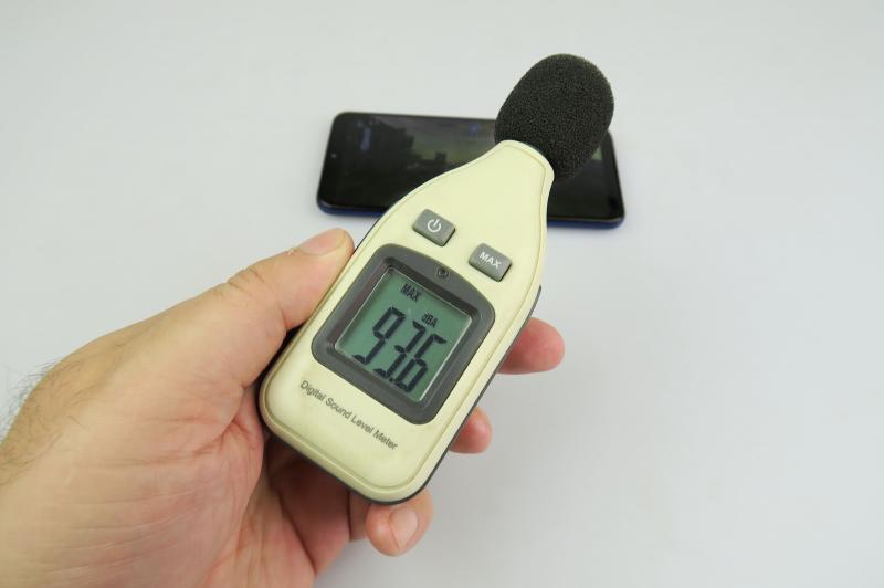 Putere volum Samsung Galaxy A20e: Samsung-Galaxy-A20e_068.JPG