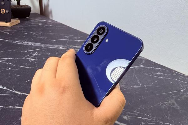 Samsung Galaxy A27 5G: Camera principală convinge ziua, selfie-urile sunt reușite, dar senzorii secundari rămân limitați