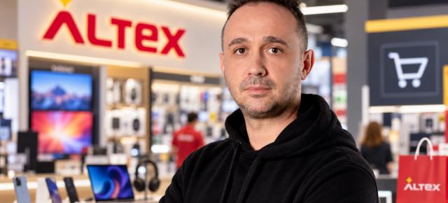 Românii trag frâna la televizoare și console: Altex vede clienți mai prudenți înainte de Black Friday