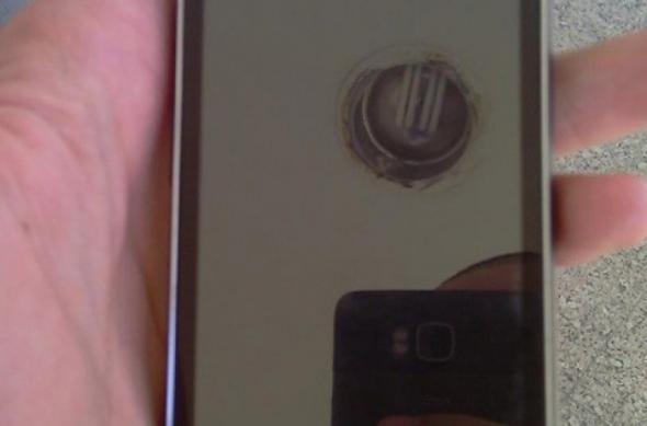 HTC Mondrian devine HTC Spark; noi imagini disponibile cu handsetul Windows Phone 7: htc_merge09.jpg