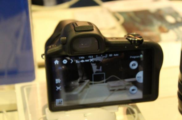 Samsung GALAXY NX - primele impresii: samsung_galaxy_nx_13.jpg