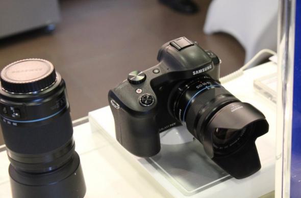 Samsung GALAXY NX - primele impresii: samsung_galaxy_nx.jpg