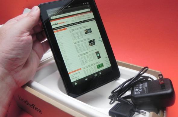 Unboxing Amazon Kindle Fire - scoatem din cutie În premieră cea mai râvnita tableta după iPad (Video): dscn0142jpg.jpg