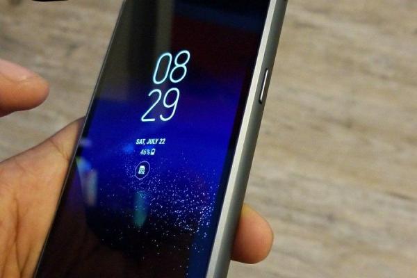 Fotografii cu Samsung Galaxy S8 Active