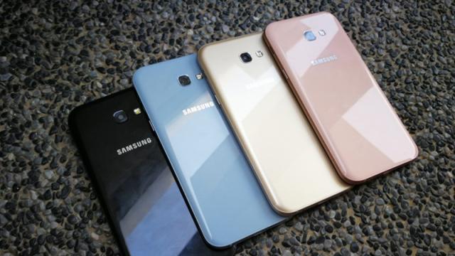 <b>Samsung Galaxy A7 (2018) apare în benchmark-ul GFXBench; vine cu 4 GB RAM!</b>Descoperim astăzi în baza de date GFXBench și smartphone-ul Galaxy A7 (2018), terminal pe care îl așteptăm lansat abia în ianuarie anul viitor. Produsul este menționat cu numele de serie SM-A730 și ținând cont de denumirile pe care versiunile 