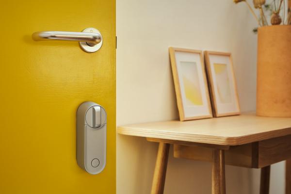 Yale lansează local noua generație de încuietori smart Linus L2; Ce noutăți aduce varianta 2.0?