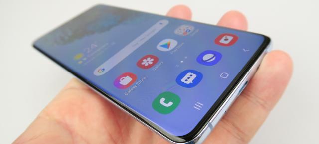 Bonus neaşteptat: Samsung Galaxy S20 primeşte un an extra de actualizări software