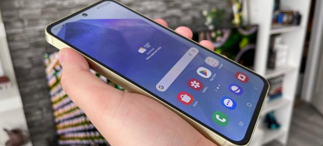 Samsung Galaxy A55: OS, UI, aplicaţii foarte apropiate de S24, minus Galaxy AI