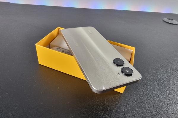 realme C33 - Unboxing