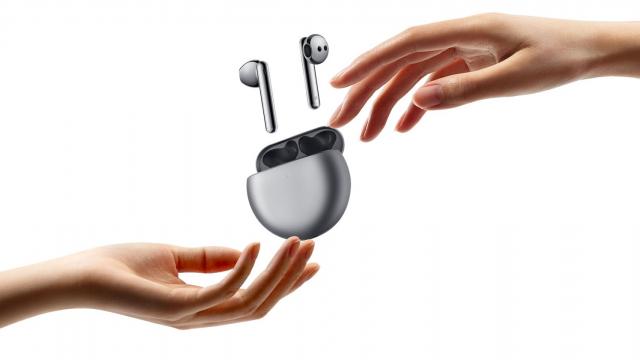 <b>Căștile wireless Huawei FreeBuds 5 ar putea debuta luna în viitoare</b>În luna mai a anului 2021 debutau căștile Huawei FreeBuds 4, model foarte popular și apreciat, inclusiv pe plan local. Ei bine, azi aflăm că succesorul acestui model va sosi la aproape un an și jumătate distanță, pe web vehiculându-se că FreeBuds 5