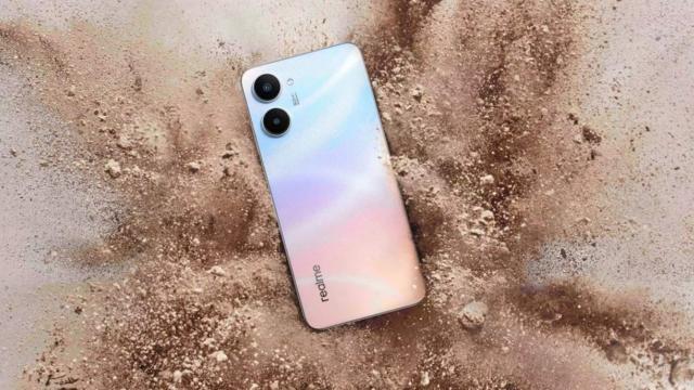 <b>realme 10 4G devine oficial: are ecran AMOLED de 90 Hz, procesor Helio G99, downgrade de cameră de la realme 9</b>realme a ales să îşi lanseze telefoanele din seria realme 10... "cu porţia". Astfel, azi a debutat doar realme 10, urmând ca versiunile Pro să vină ulterior. Mai precis azi a sosit doar varianta 4G, urmând să existe şi un model 5G